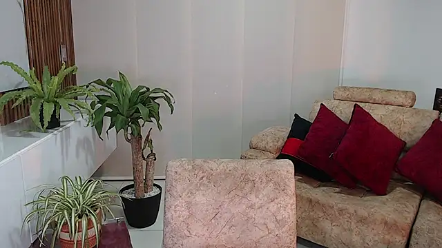 Snapshot of cod_dolll chatting on October 16, 12:30 am cod dolll online show from October 16, 12:30 am