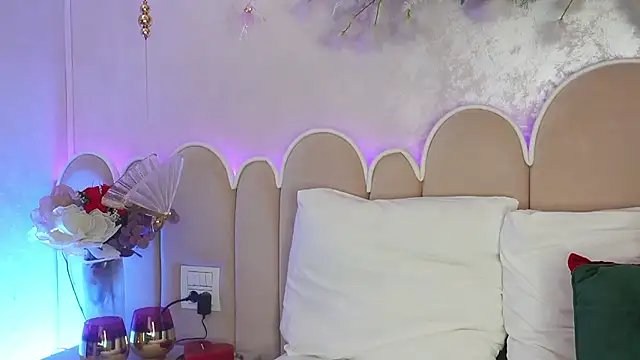 Alice Voss online show from March 20, 7:20 am