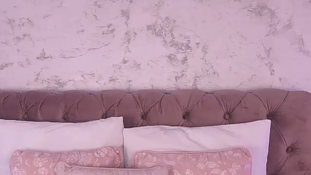 Alice Voss online show from February 7, 6:54 am