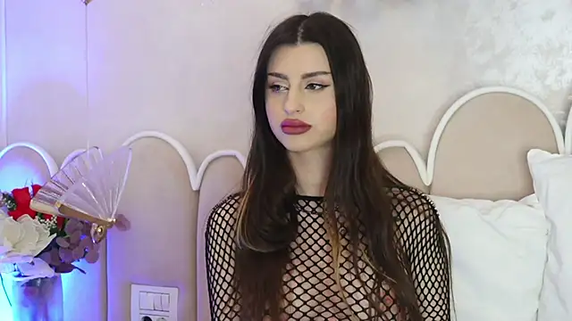 Alice Voss online show from April 14, 5:23 am