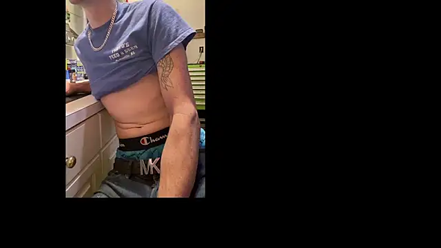 Polaroid White online show from November 11, 11:27 am