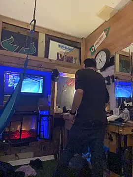 Polaroid White online show from November 18, 1:10 am