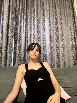 Snapshot of Mazzekyn chatting on September 14, 4:18 pm Mazzekyn online show from September 14, 4:18 pm