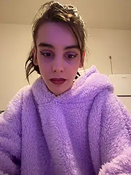 Snapshot of Mazzekyn chatting on February 22, 11:57 pm Mazzekyn online show from February 22, 11:57 pm