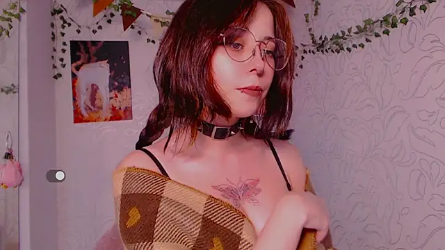  miraclecattt  online show from October 4, 9:33 am