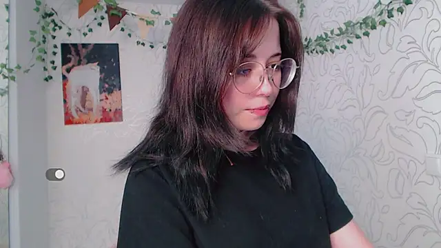  miraclecattt  online show from September 18, 5:32 am