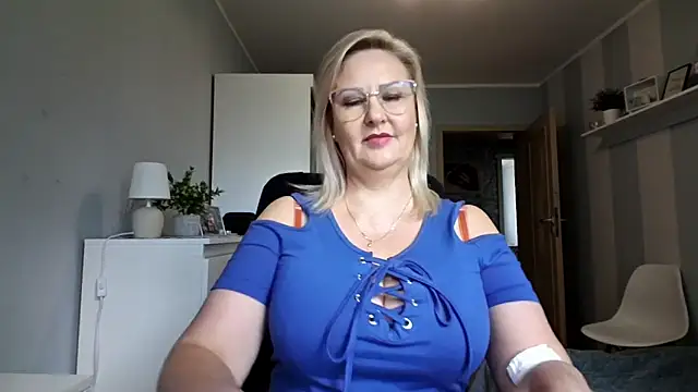 DianaLive online show from July 20, 7:49 am