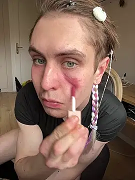 femboybandi online show from February 20, 11:23 am