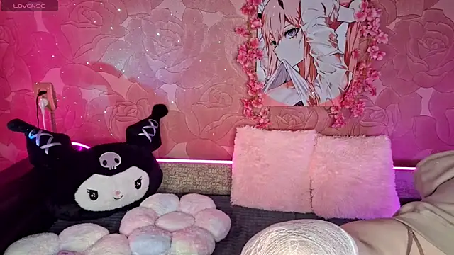 Snapshot of Adele_kawaii chatting on September 12, 5:35 pm Adele kawaii online show from September 12, 5:35 pm
