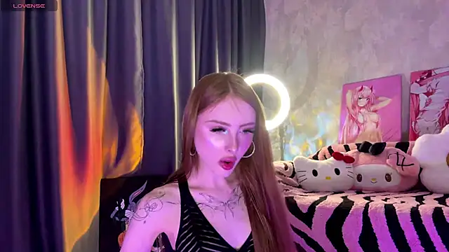 Snapshot of Adele_kawaii chatting on July 6, 3:35 am Adele kawaii online show from July 6, 3:35 am