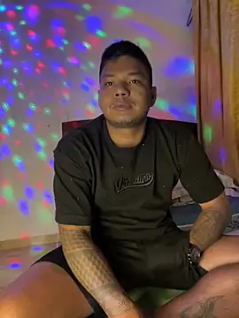 Saipuer31 online show from March 29, 5:42 am