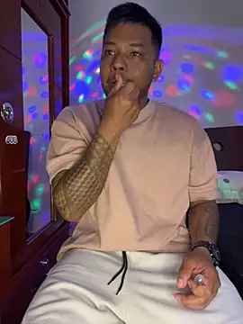 Saipuer31 online show from March 4, 6:59 pm