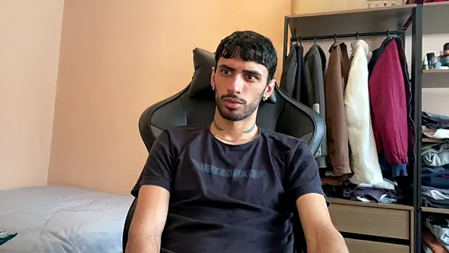 Snapshot of iendriw chatting on October 29, 5:01 pm iendriw online show from October 29, 5:01 pm