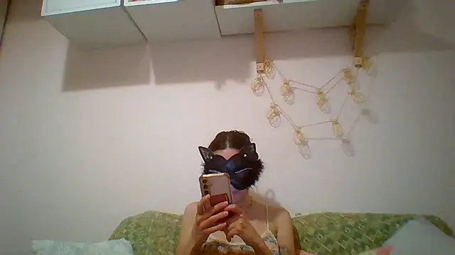 kittysissy online show from June 17, 8:08 pm