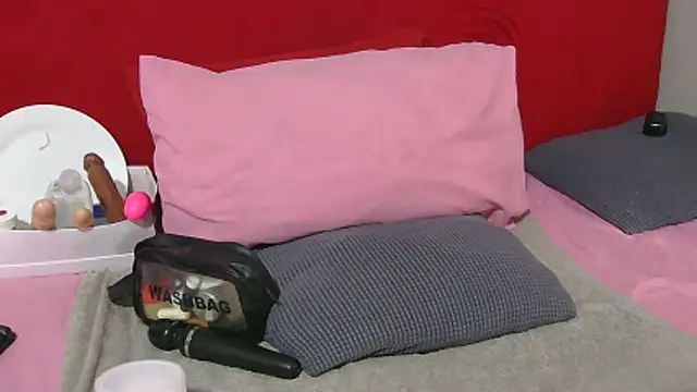 tasha97x online show from April 2, 6:09 am