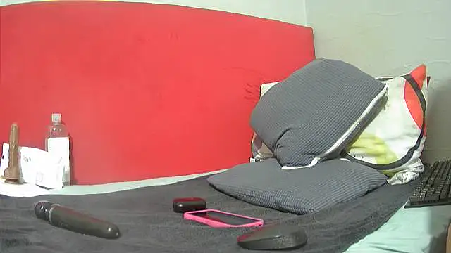 tasha97x online show from December 5, 4:55 am