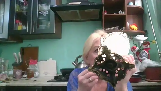 Heidi-Helga online show from February 6, 5:47 am