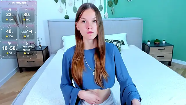 Amber Rogers online show from September 28, 2:24 pm