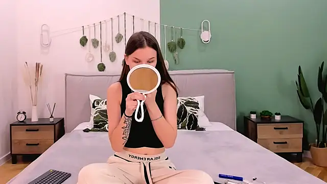 Amber Rogers online show from March 17, 2:23 pm