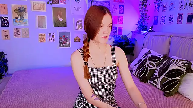 Amber Rogers online show from April 6, 5:52 am