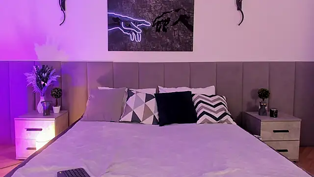 Amber Rogers online show from March 11, 8:42 pm