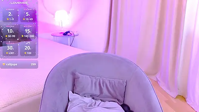 Amber Rogers online show from November 8, 5:44 am