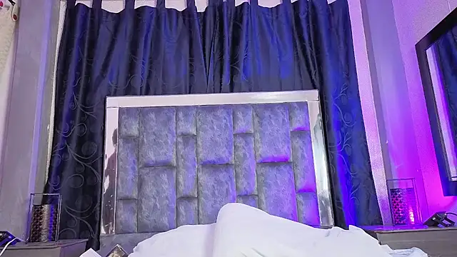 Effie cooper online show from November 25, 9:48 pm