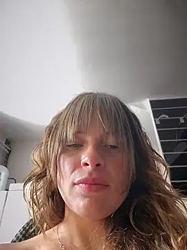 gynna kimera online show from May 23, 12:59 pm
