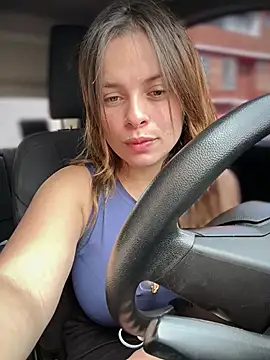 gynna kimera online show from February 4, 8:04 pm