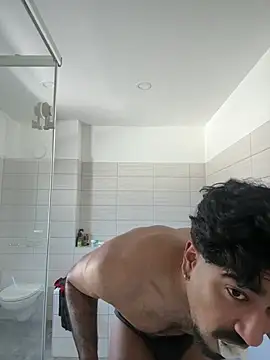 jojofloflo online show from March 3, 1:01 pm