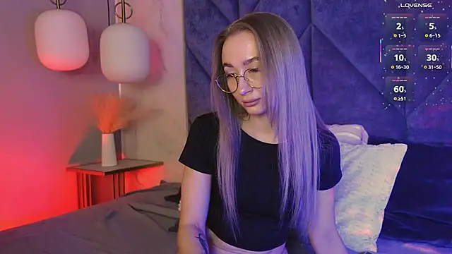 VictoriaLights online show from February 12, 6:02 am