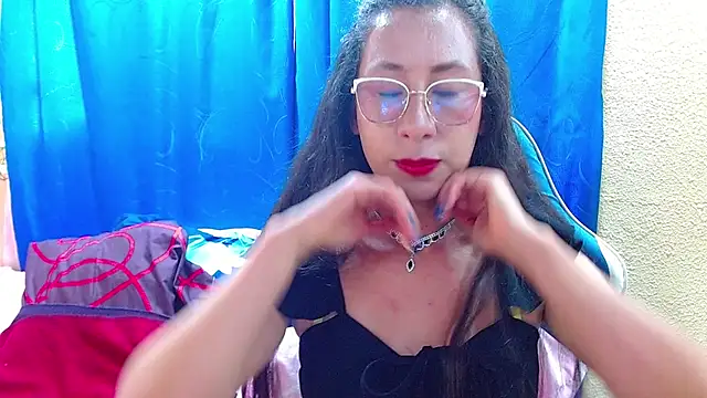 Snapshot of Gia_leinn chatting on July 16, 7:33 pm Gia leinn online show from July 16, 7:33 pm