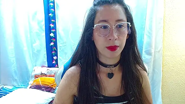 Gia leinn online show from February 7, 2:36 pm