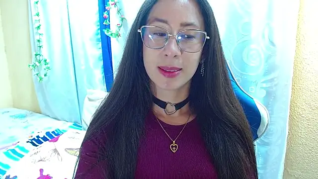 Snapshot of Gia_leinn chatting on October 18, 10:56 pm Gia leinn online show from October 18, 10:56 pm