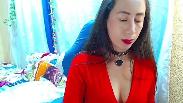 Snapshot of Gia_leinn chatting on September 10, 10:09 pm Gia leinn online show from September 10, 10:09 pm