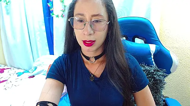 Gia leinn online show from October 20, 8:53 pm