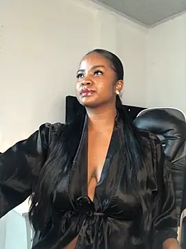 ValerieBlakee online show from March 20, 10:44 pm