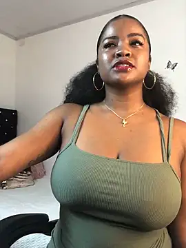 Snapshot of ValerieBlakee chatting on March 3, 6:04 pm ValerieBlakee online show from March 3, 6:04 pm