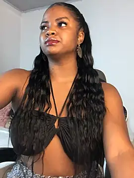 Snapshot of ValerieBlakee chatting on June 6, 9:09 pm ValerieBlakee online show from June 6, 9:09 pm