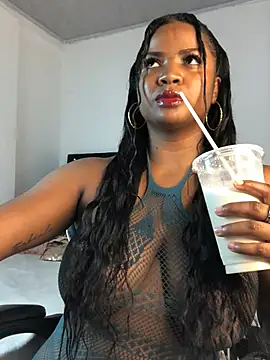 ValerieBlakee online show from May 26, 10:08 pm