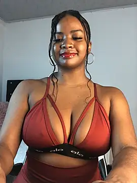 Snapshot of ValerieBlakee chatting on July 5, 12:04 am ValerieBlakee online show from July 5, 12:04 am