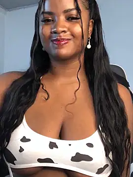 ValerieBlakee online show from May 27, 9:55 pm