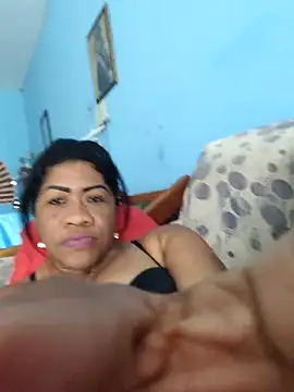 Snapshot of Tocameamor chatting on October 22, 6:29 pm Tocameamor online show from October 22, 6:29 pm