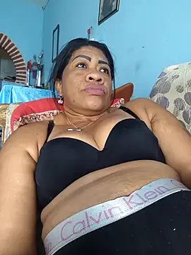 Snapshot of Tocameamor chatting on November 25, 6:30 pm Tocameamor online show from November 25, 6:30 pm