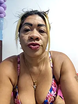 Tocameamor online show from April 16, 8:31 pm