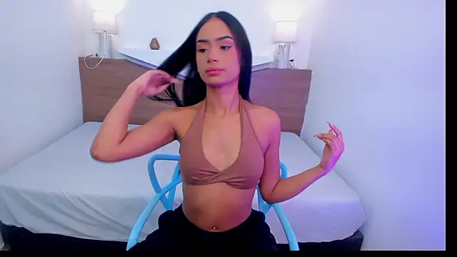 ChloeMoon9 online show from December 3, 11:53 am