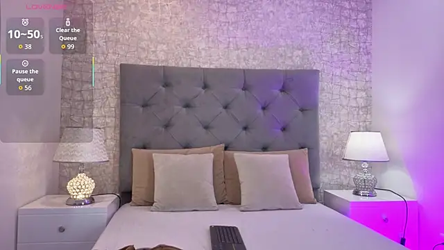 ChloeMoon9 online show from February 19, 10:23 am