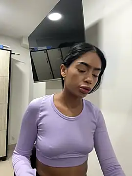 ChloeMoon9 online show from February 24, 11:00 am