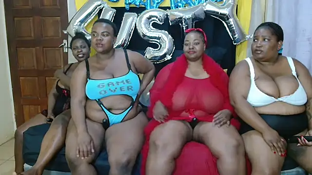 Lusty N Busty online show from October 11, 9:27 pm