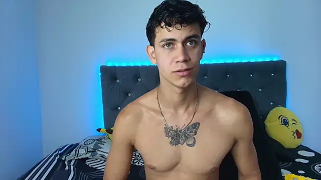 Snapshot of Maximiliano__Fire chatting on September 19, 7:07 pm Maximiliano Fire online show from September 19, 7:07 pm